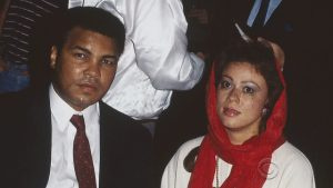   Lonnie Ali merhum kocasıyla