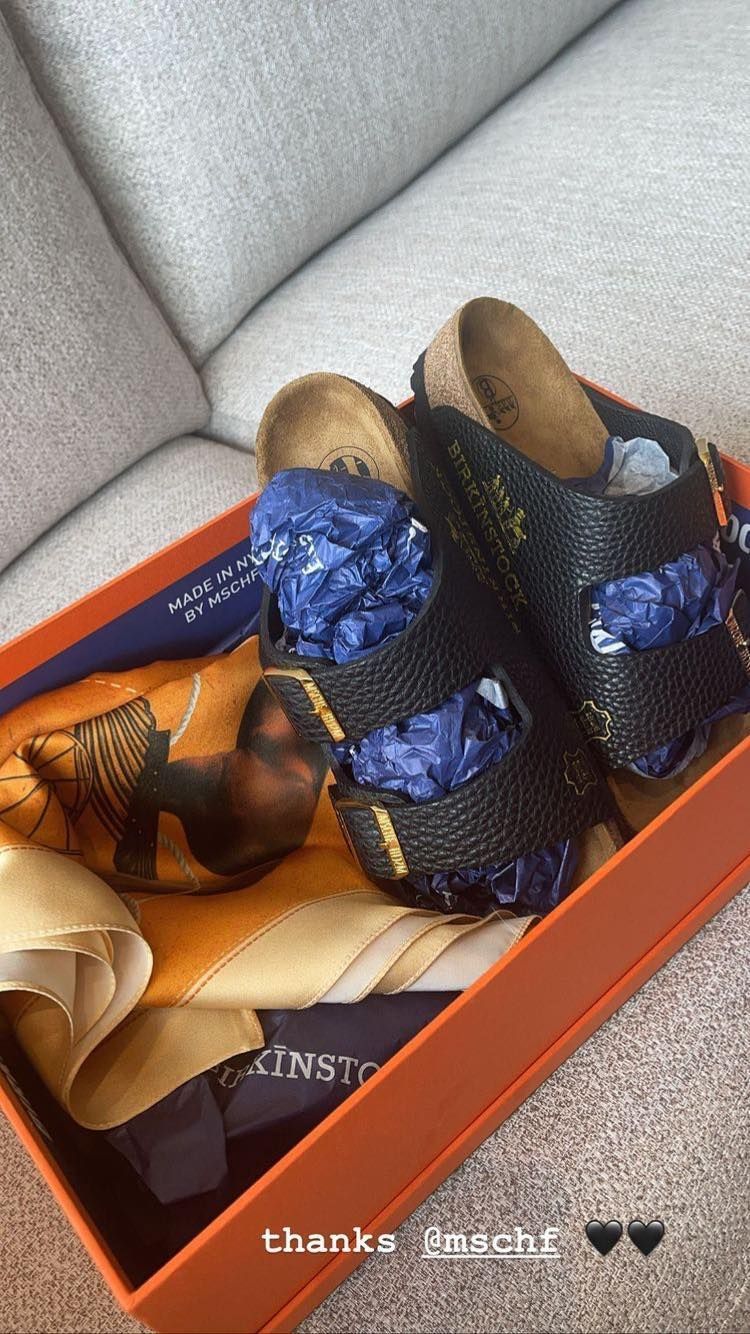 Kylie Jennerillä on uudet 55 000 punnan Birkenstocksit Hermès Birkin -laukkuista