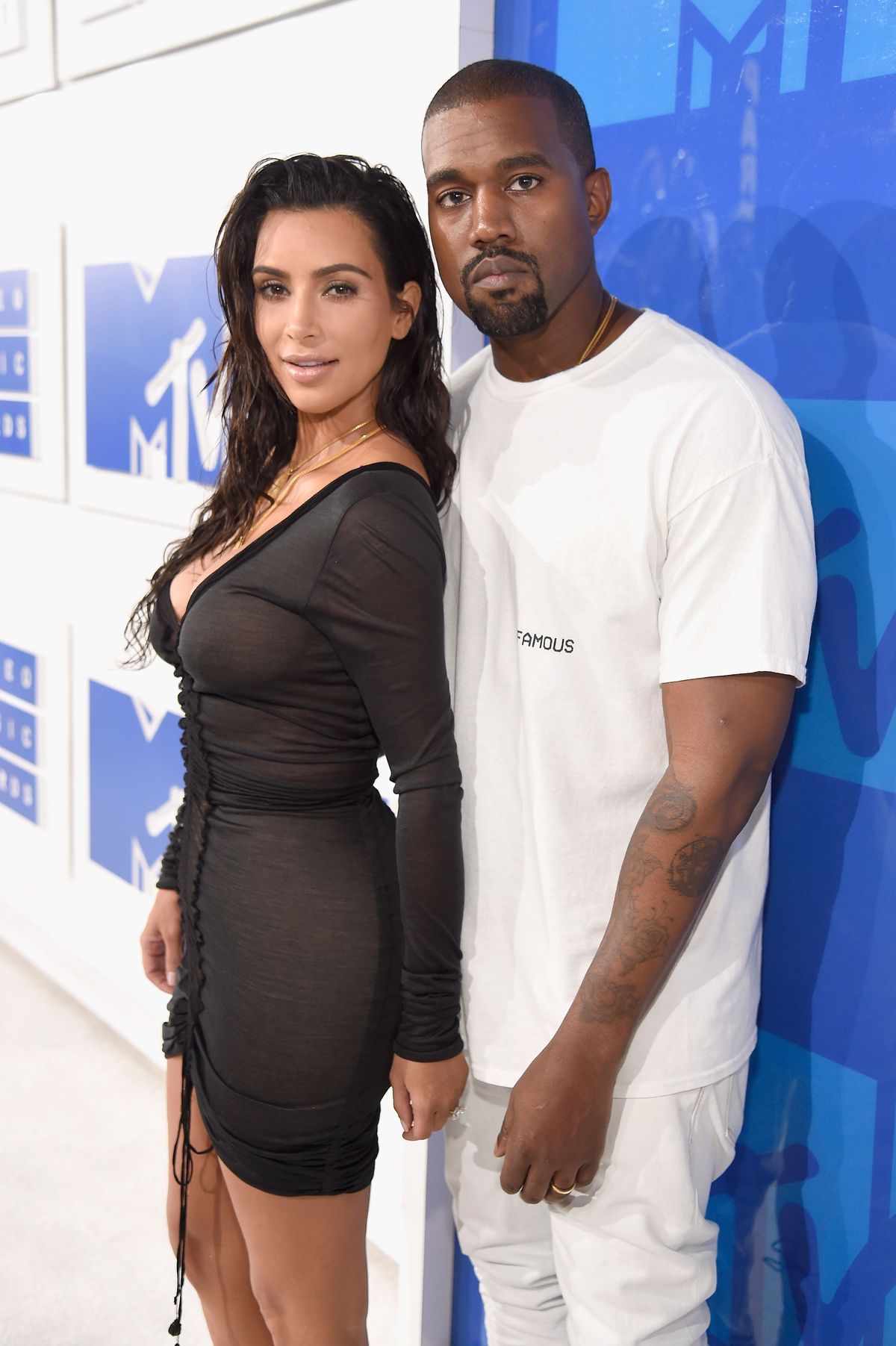 new york, ny 28. elokuuta Kim Kardashian West ja Kanye West osallistuvat vuoden 2016 MTV -videomusiikkipalkintoihin Madison Square Gardenissa 28. elokuuta 2016 New Yorkissa. Valokuva: Kevin Mazurwireimage