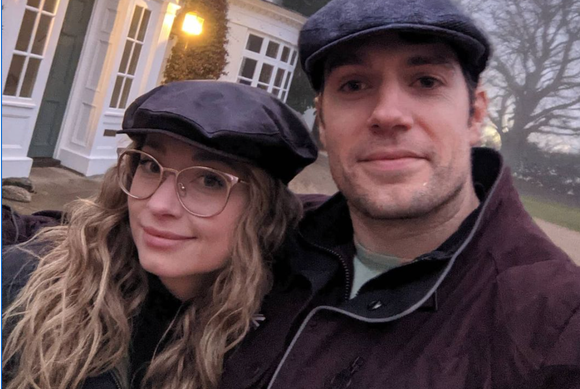 Henry Cavill defiende a su novia Natalie Viscuso de los trolls de Instagram