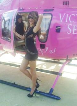Ta en titt på Victoria's Secret Helicopter