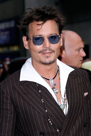 Uudised: Johnny Depp on suur paha hunt; Paul Frank tähistab põlisameerika kultuuri pärast poleemikat