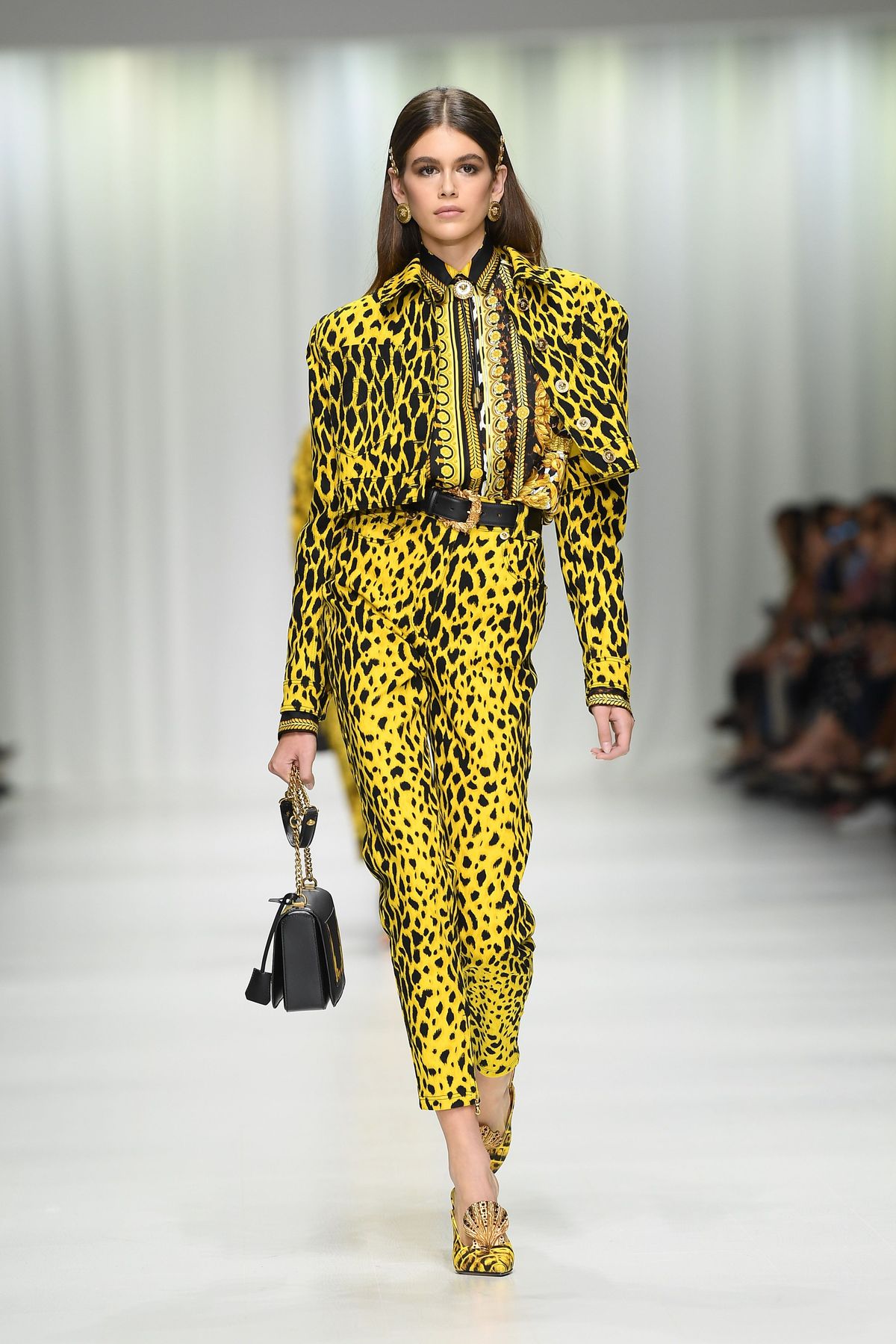 Kaia Gerber Versace ss18 milan fashion week
