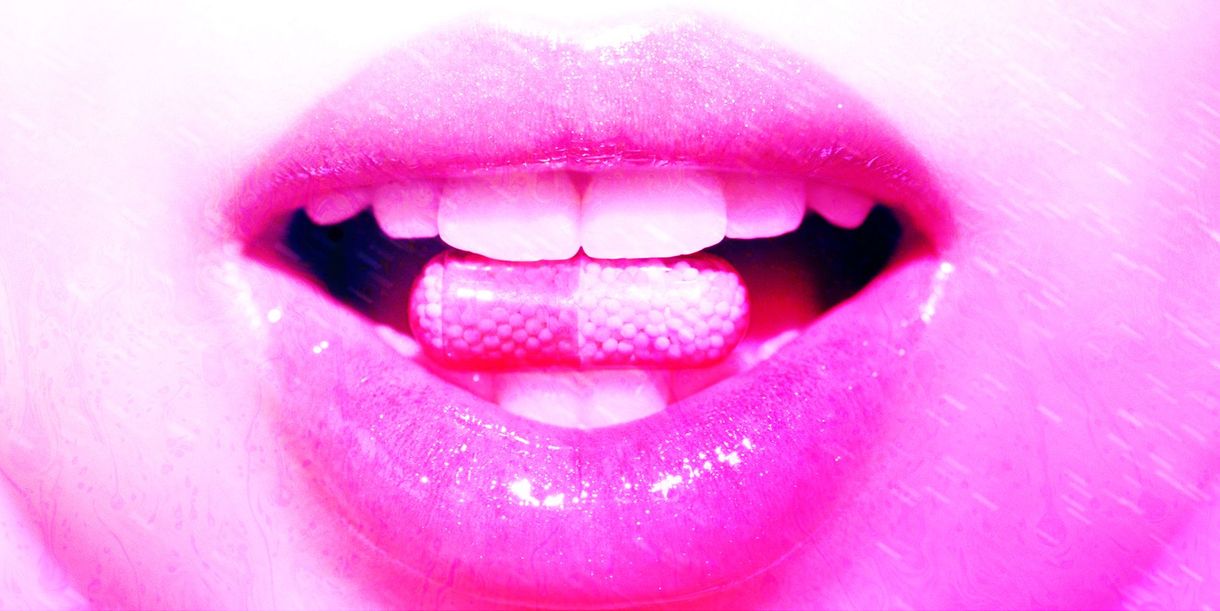 Pery, zuby, ružové, ústa, výraz tváre, detail, úsmev, čeľusť, jazyk, nos,