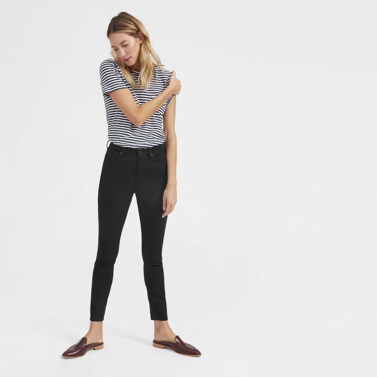 I jeans skinny perfetti di Everlane sono in vendita a $ 50