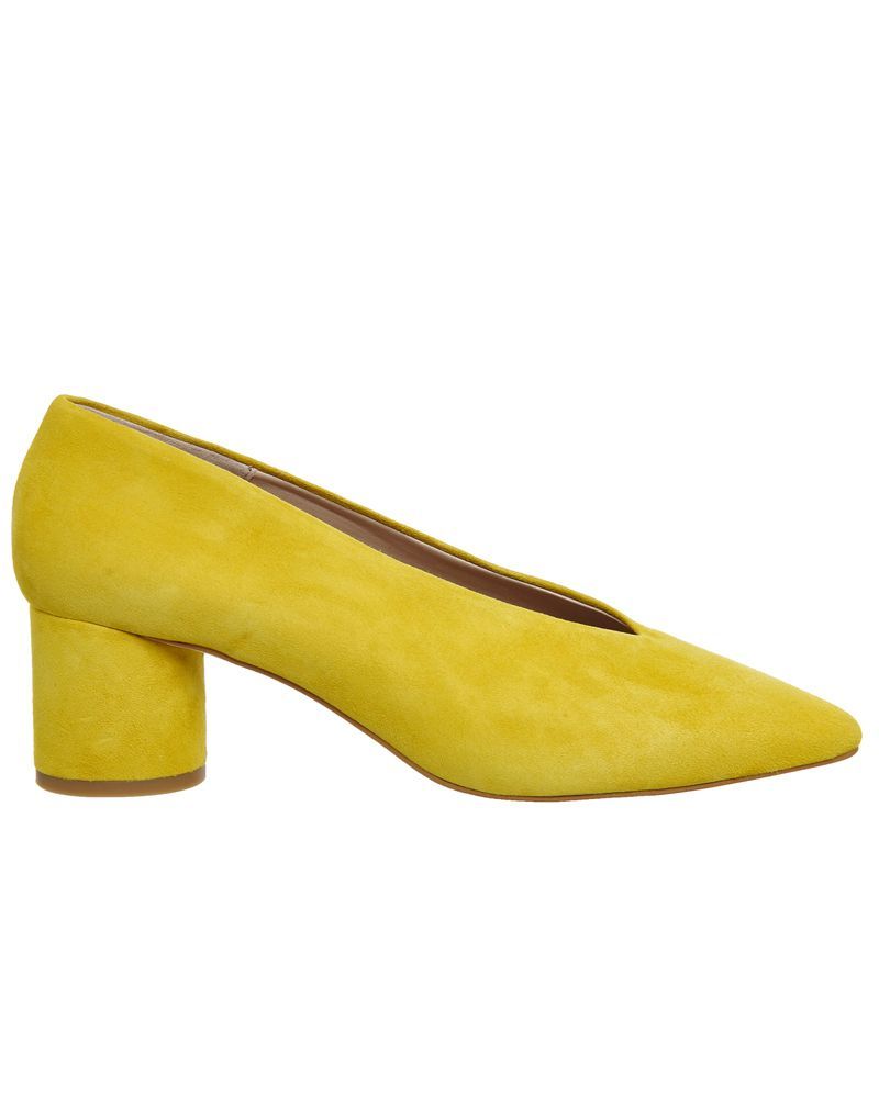 chaussures jaunes