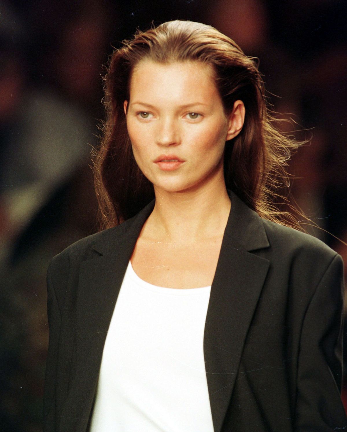 Kate Moss lors du défilé de printemps de Calvin Klein à New York, le 18 septembre 1998